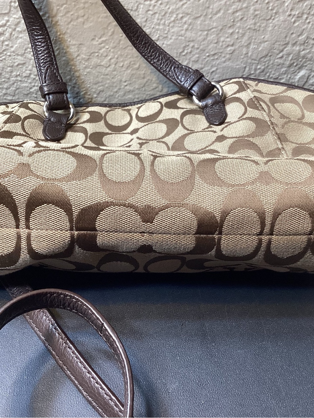 Coach Beige and Brown Signature Canvas Satchel w/dust bag. - Picture 7 of 10
